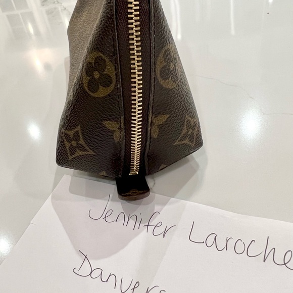 Louis Vuitton Monogram Demi Ronde GM Cosmetic Pouch - Picture 6 of 11